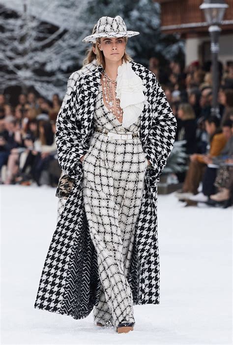 chanel 2019 winter collection|chanel runway models.